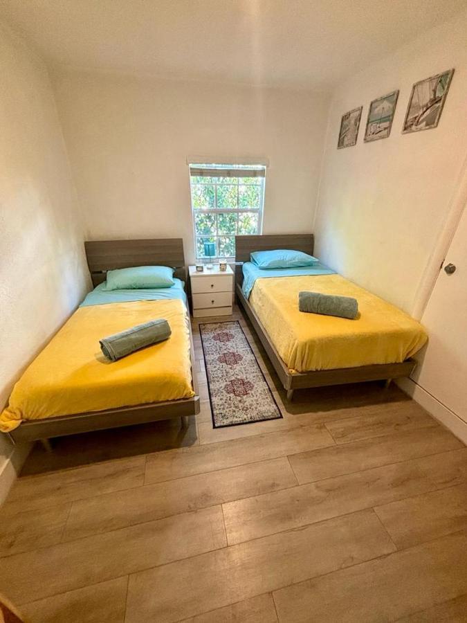 Nice 2 Twin Bedroom - Best Central Location In Miami - Luggage Storage, Parking And Laundry For Free!!!! Экстерьер фото