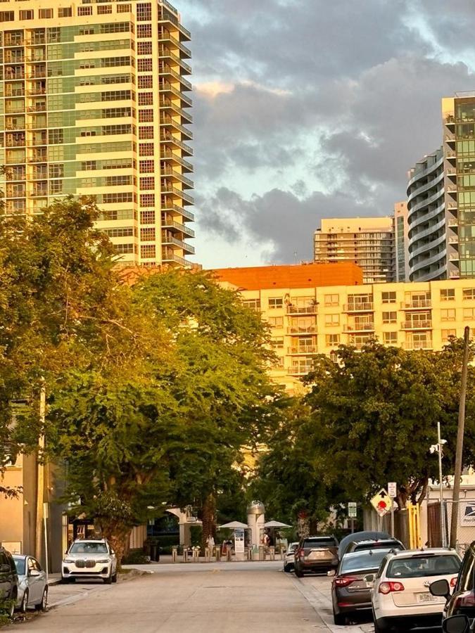 Nice 2 Twin Bedroom - Best Central Location In Miami - Luggage Storage, Parking And Laundry For Free!!!! Экстерьер фото